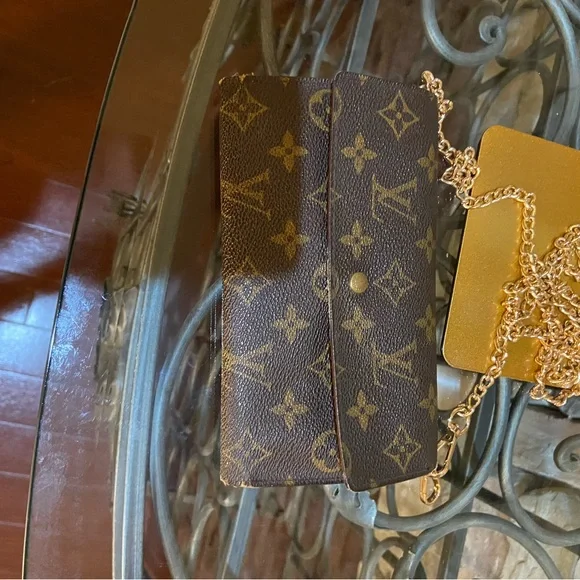 Louis Vuitton Brown Monogram Wallet Shoulder Bag - Picture 4 of 12